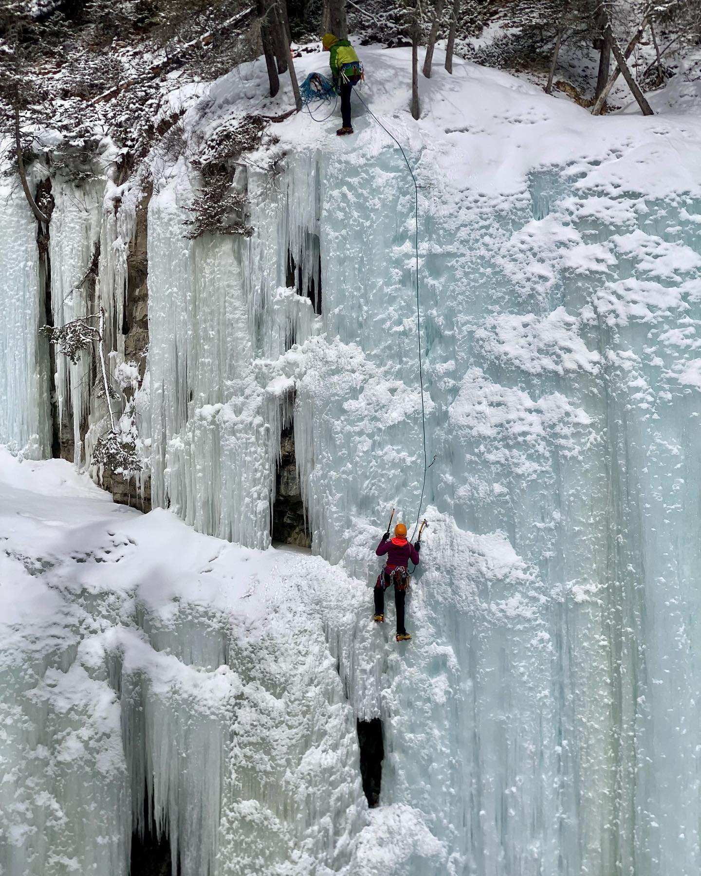 Johnston Canyon tour visitor photo